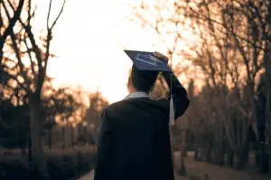 Empréstimo para pagar faculdade